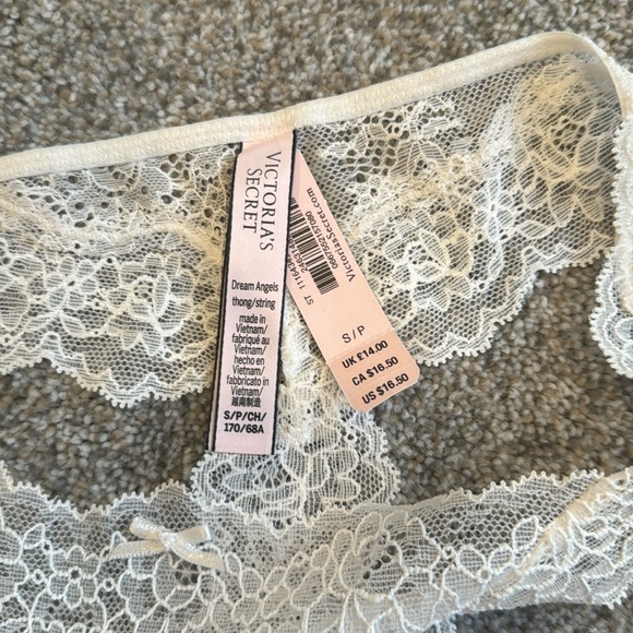 🛍️ NWT Victoria’s Secret Matching Push Up Bra & Lace Thong Set - Picture 7 of 7